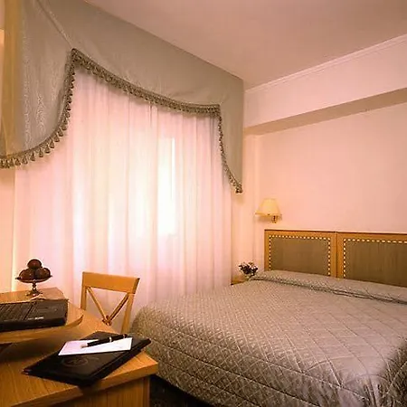 Touring Hotel
