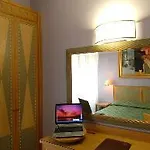 Hotel Touring 3*