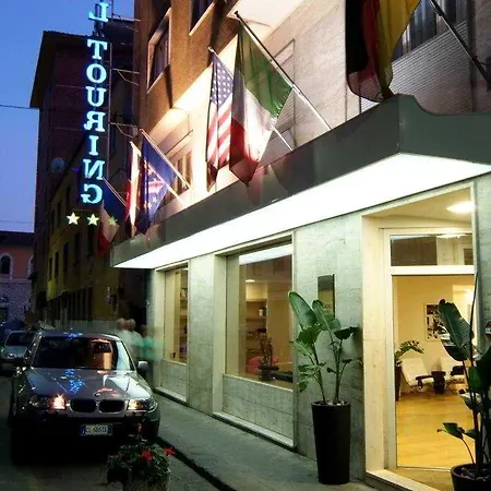 酒店 旅游酒店 比萨