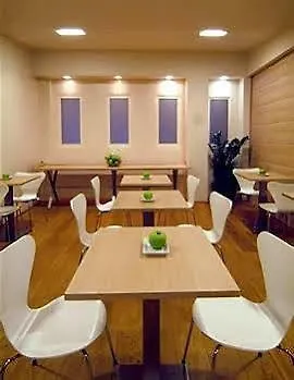 旅游酒店 3*